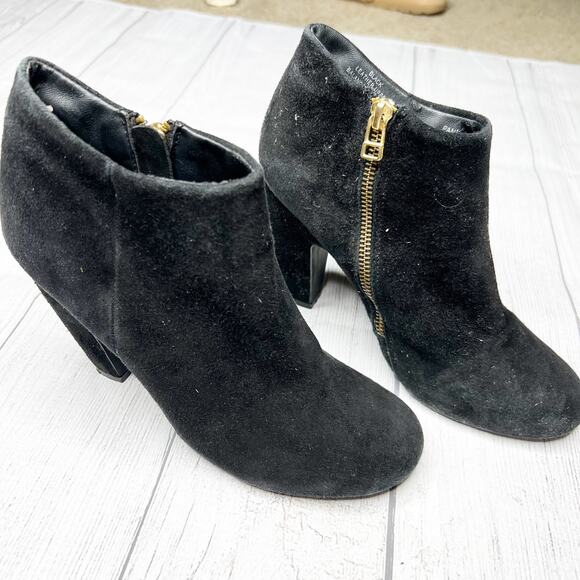 Steve Madden Black Heeled Ankle Boots Booties Leather Suede Gold Zip Sz 8.5M - Picture 2 of 11